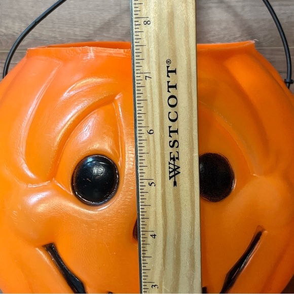 Vintage Halloween Blow Mold General Foam Pumpkin Jack O Lantern Candy Bucket - Picture 8 of 10